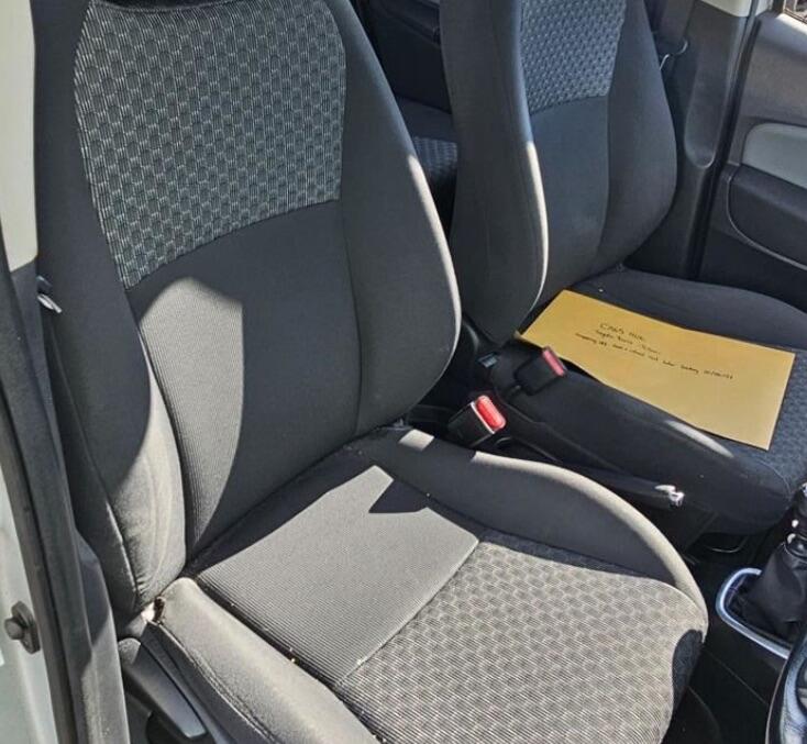 Used Toyota Yaris for sale - 78127900: Photo 6