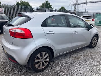 Used Kia Rio 2015 for sale - 79741695: Photo