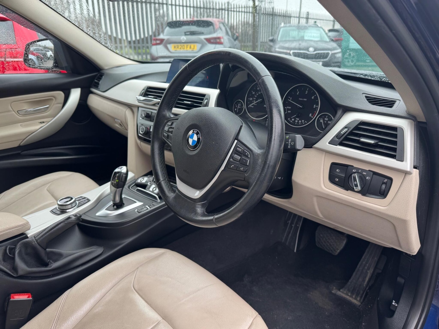 Used BMW 3 Series 2017 for sale - 77564896: Photo 22