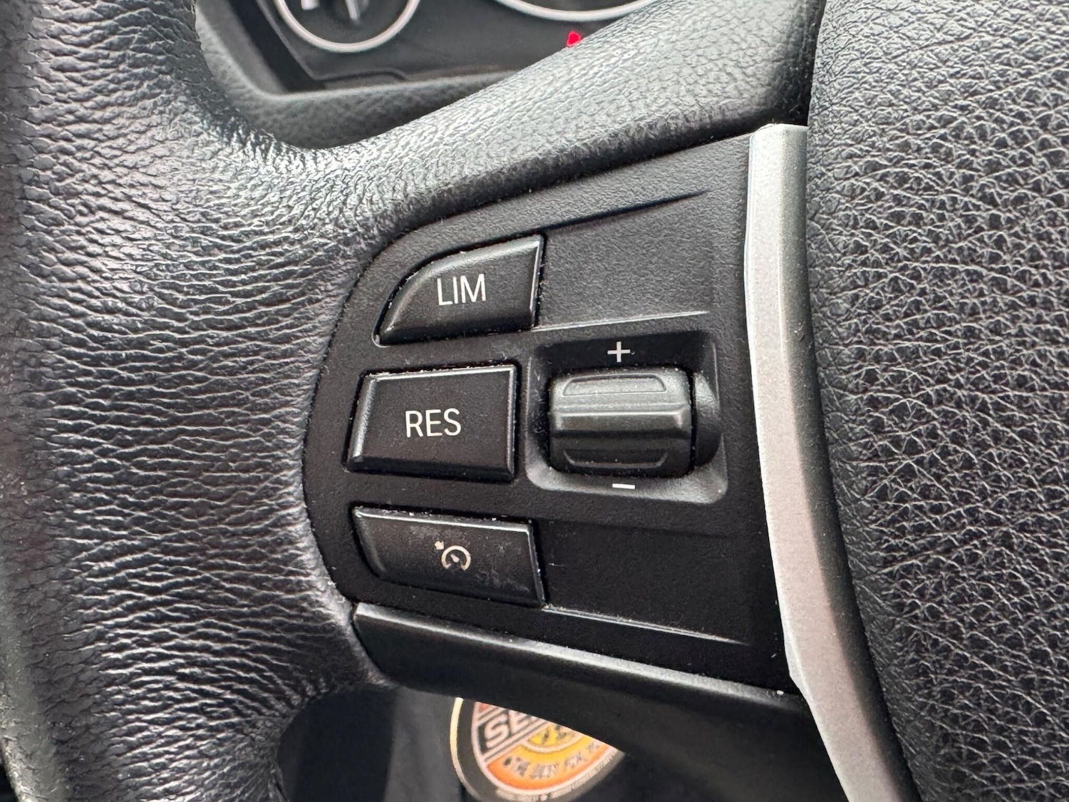 Used BMW 3 Series 2017 for sale - 77564896: Photo 28