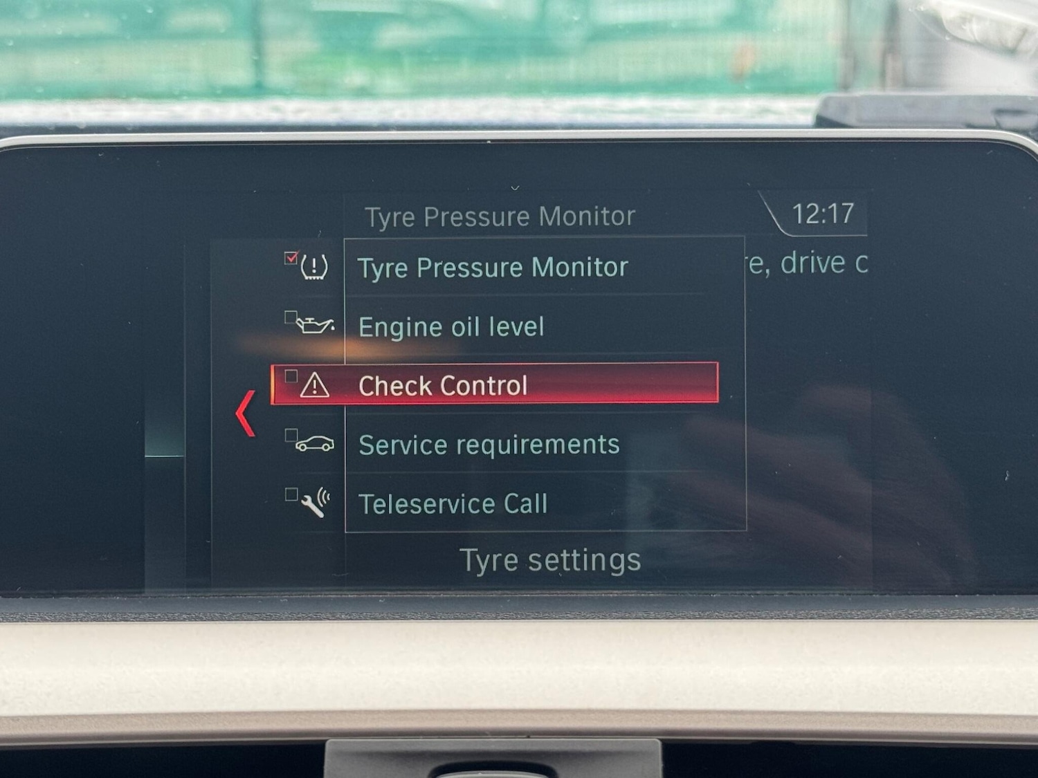 Used BMW 3 Series 2017 for sale - 77564896: Photo 32