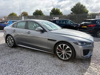 Used Jaguar XE 2019 for sale - 79669465: Photo