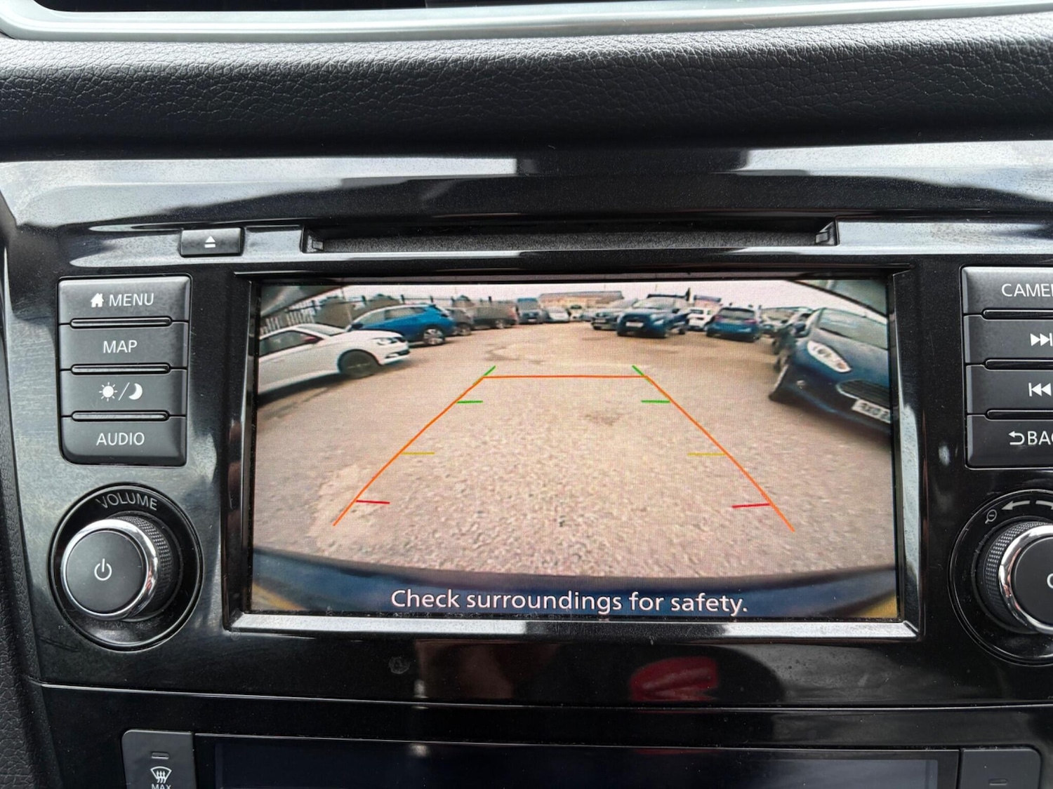 Used Nissan Qashqai 2019 for sale - 76226710: Photo 2