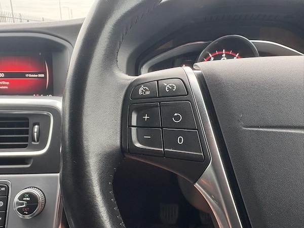 Used Volvo V60 2018 for sale - 76306595: Photo 28