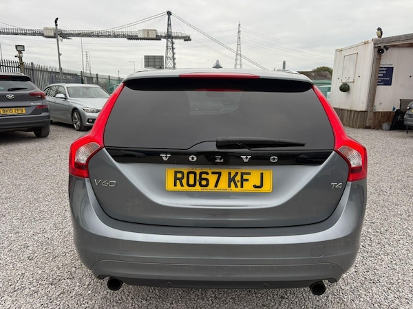 Used Volvo V60 2018 for sale - 76306595: Photo 3