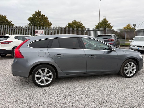 Used Volvo V60 2018 for sale - 76306595: Photo 7