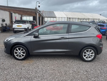 Used Ford Fiesta 2019 for sale - 76424407: Photo