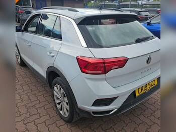 Used Volkswagen T-Roc 2019 for sale - 78361889: Photo