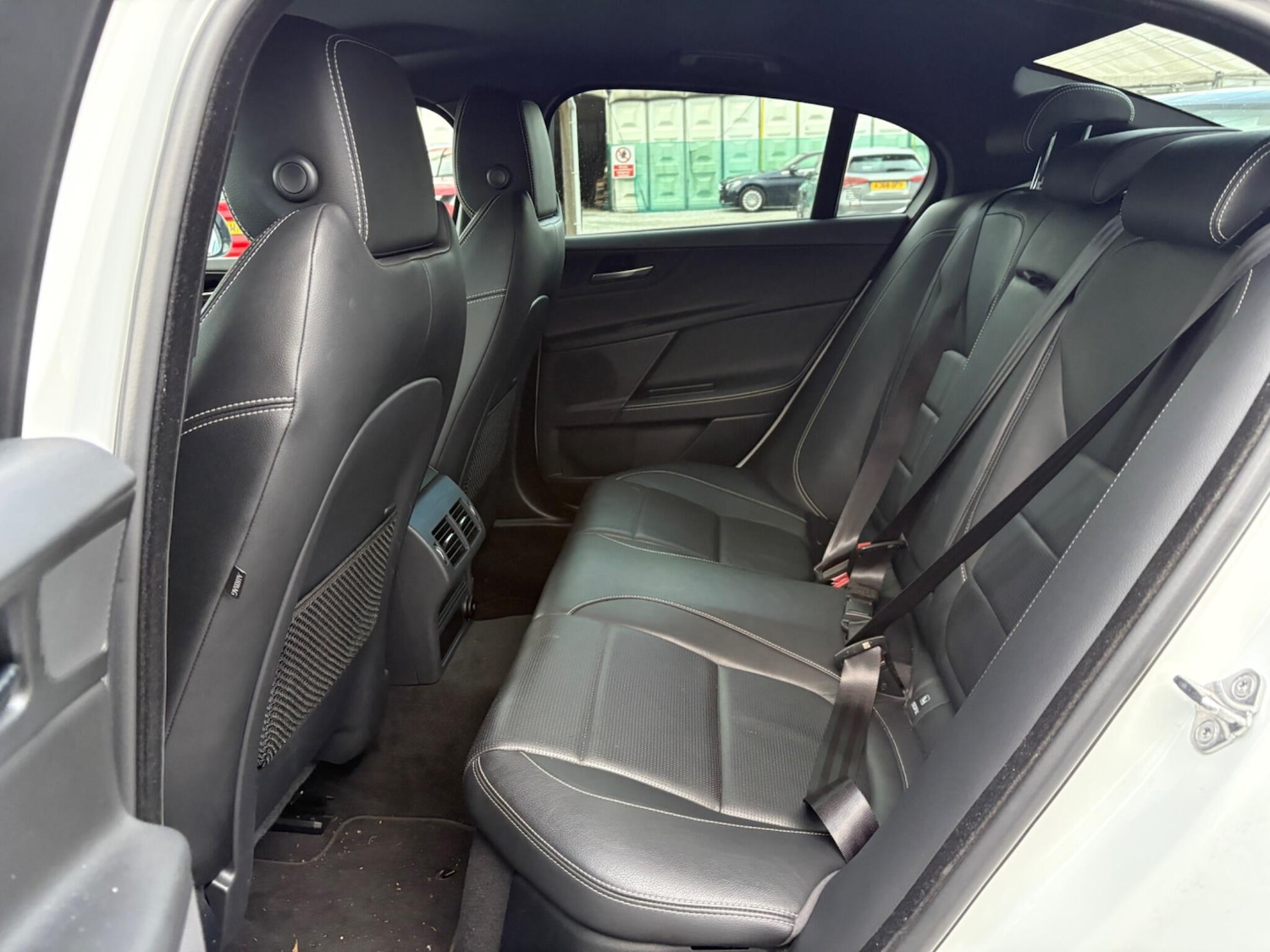 Used Jaguar XE 2019 for sale - 76688898: Photo 14