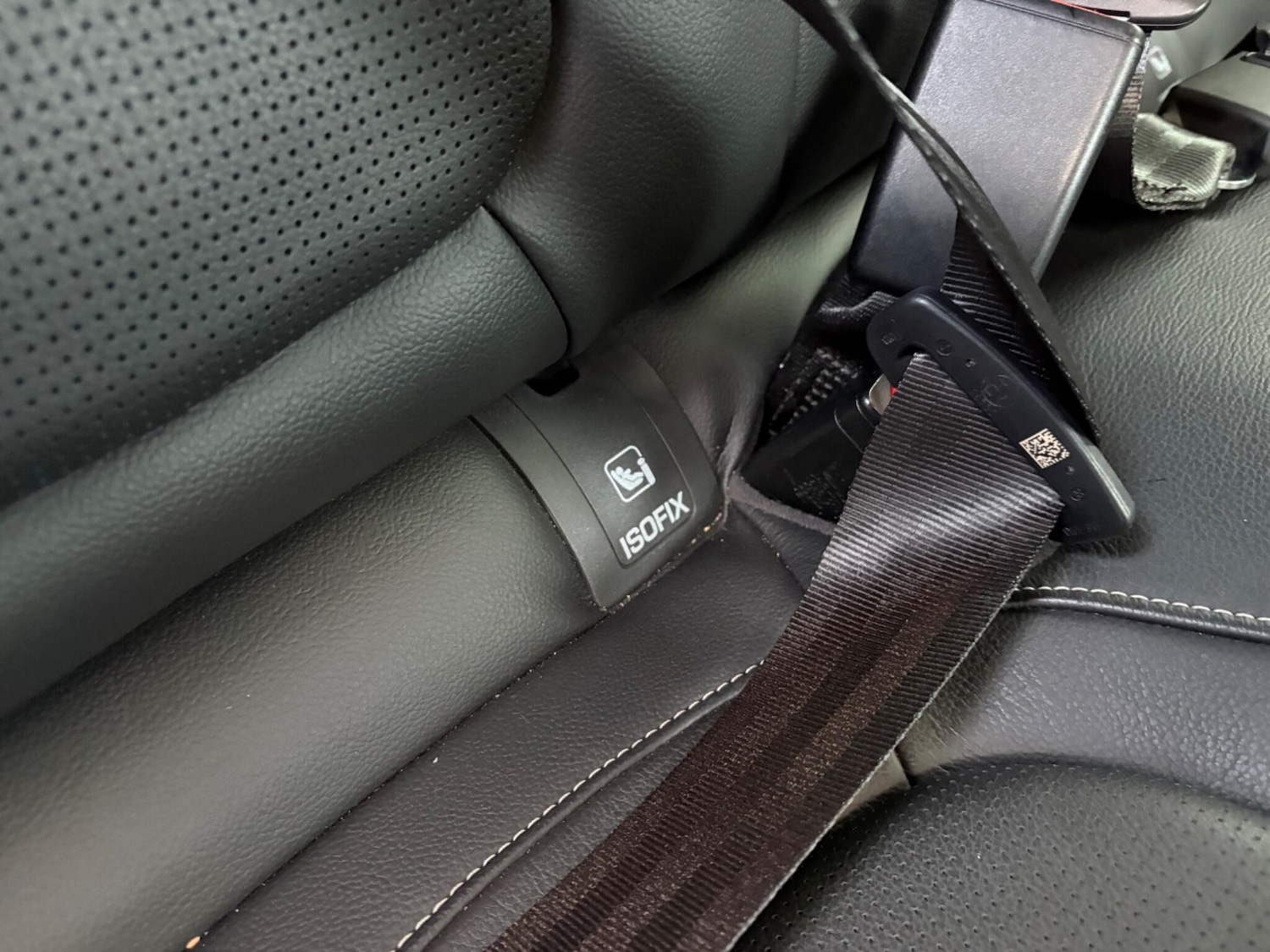 Used Jaguar XE 2019 for sale - 76688898: Photo 15