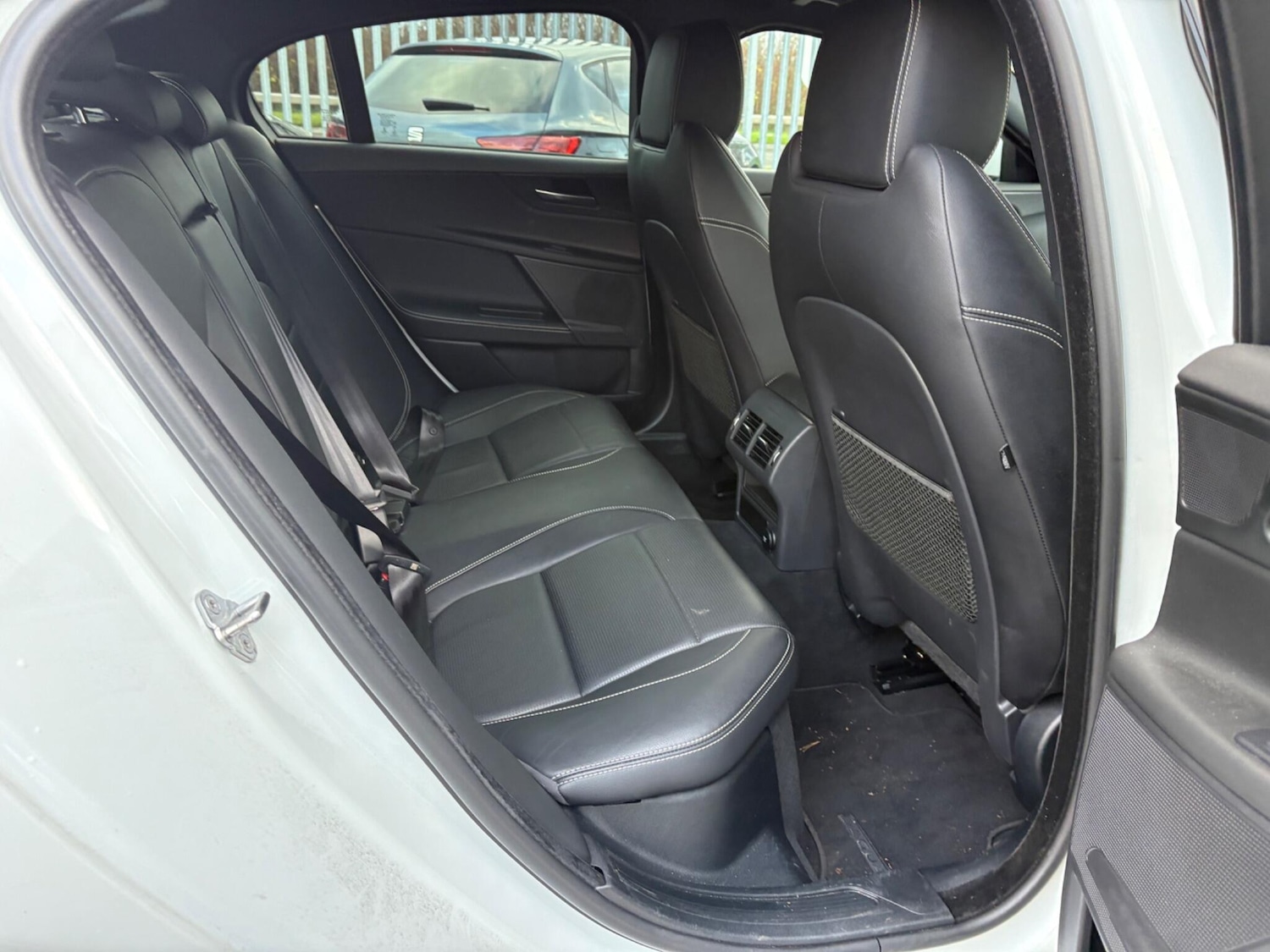 Used Jaguar XE 2019 for sale - 76688898: Photo 16