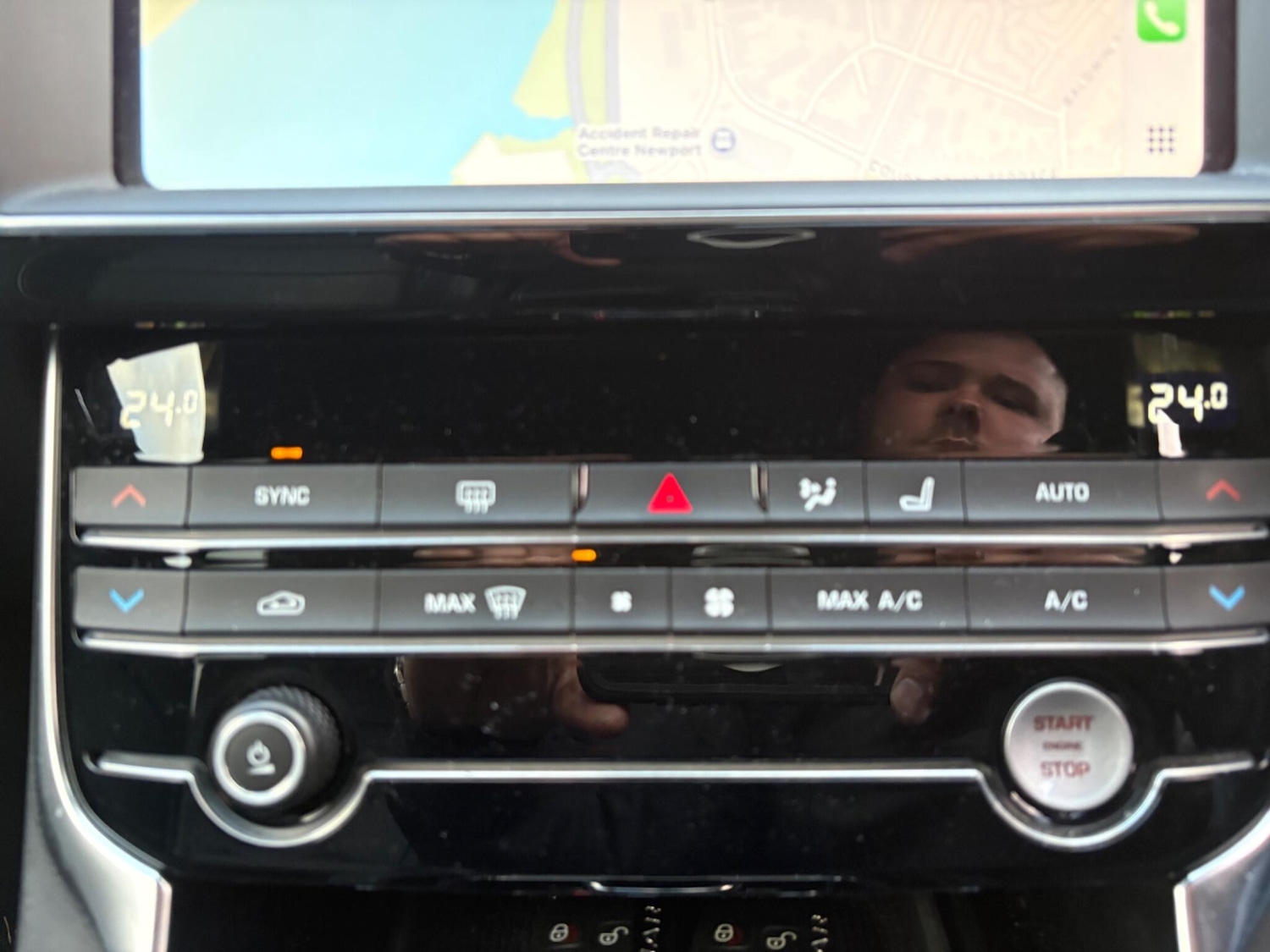 Used Jaguar XE 2019 for sale - 76688898: Photo 32