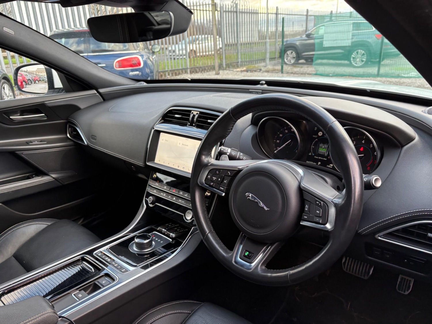 Used Jaguar XE 2019 for sale - 76688898: Photo 36