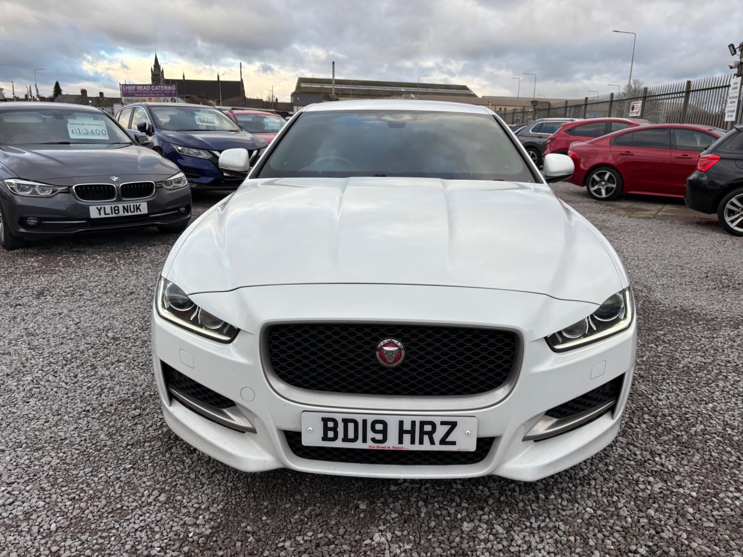 Used Jaguar XE 2019 for sale - 76688898: Photo 5
