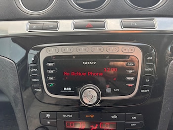 Used Ford S-Max 2010 for sale - 75927086: Photo