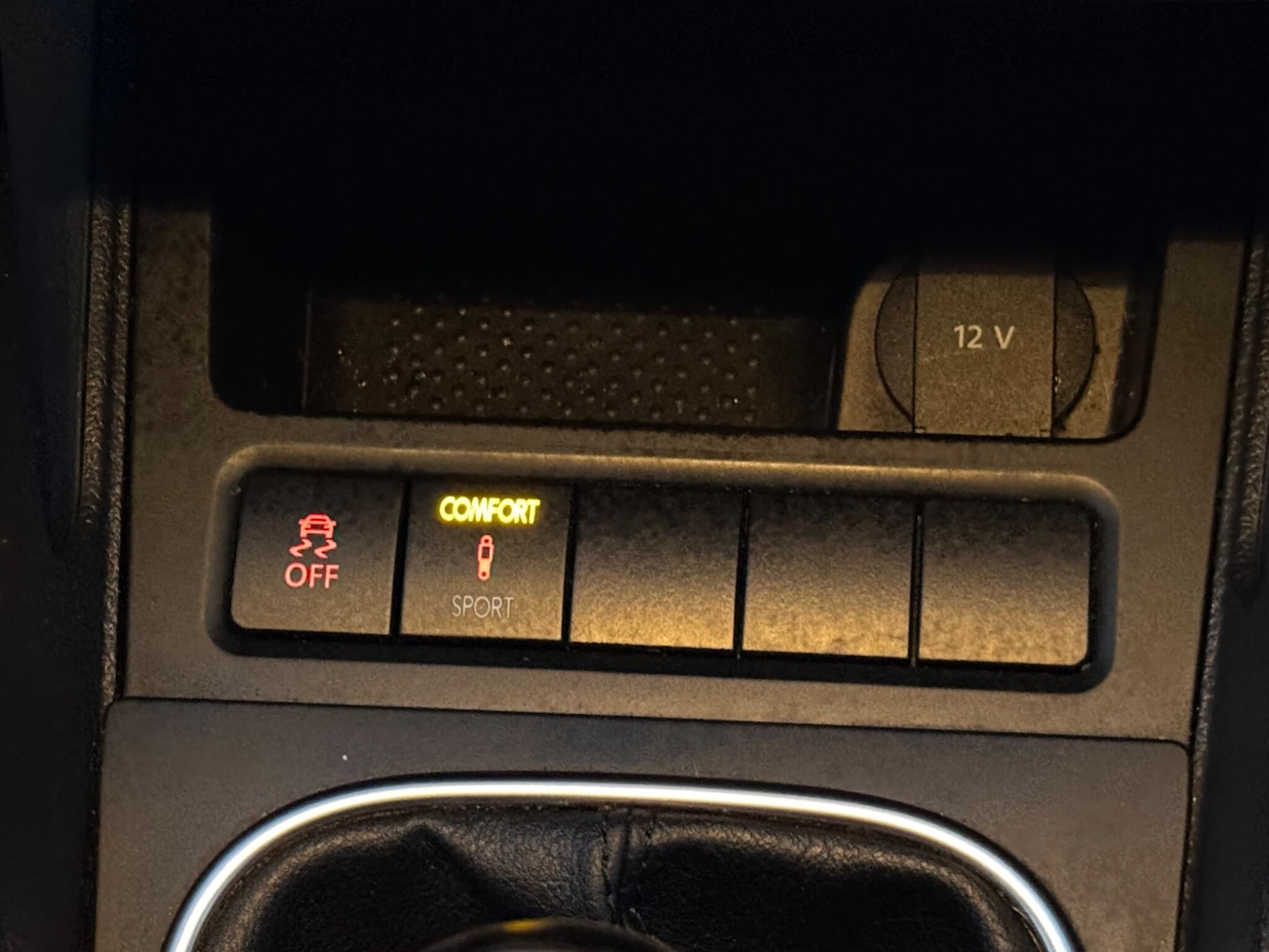 Used Volkswagen Scirocco 2011 for sale - 76800888: Photo 45