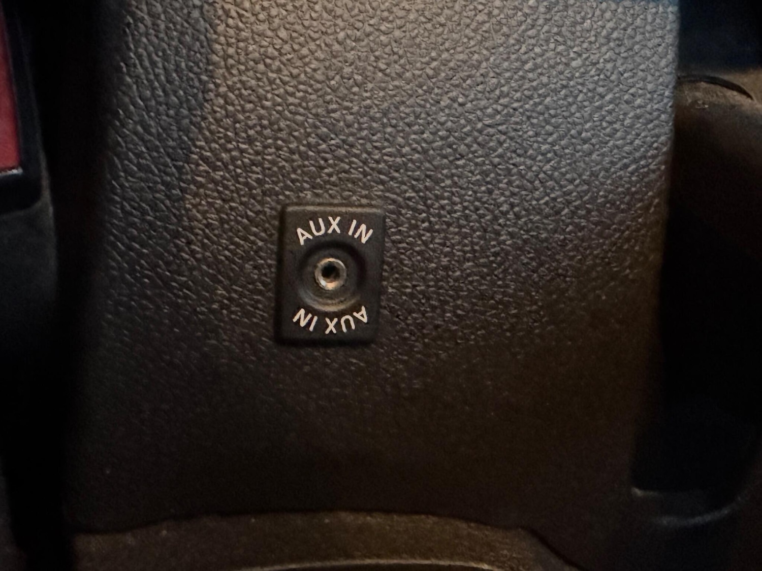 Used Volkswagen Scirocco 2011 for sale - 76800888: Photo 47