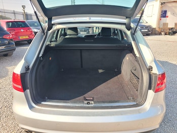 Used Audi A4 2014 for sale - 79441346: Photo