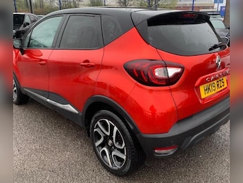 Used Renault Captur 2019 for sale - 78058171: Photo
