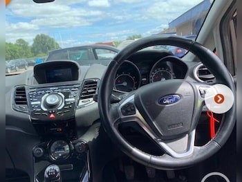Used Ford Fiesta 2017 for sale - 79509598: Photo