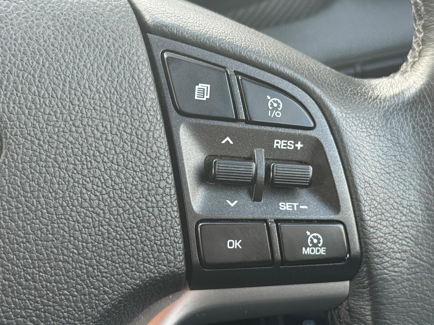 Used Hyundai TUCSON 2019 for sale - 76538302: Photo 29