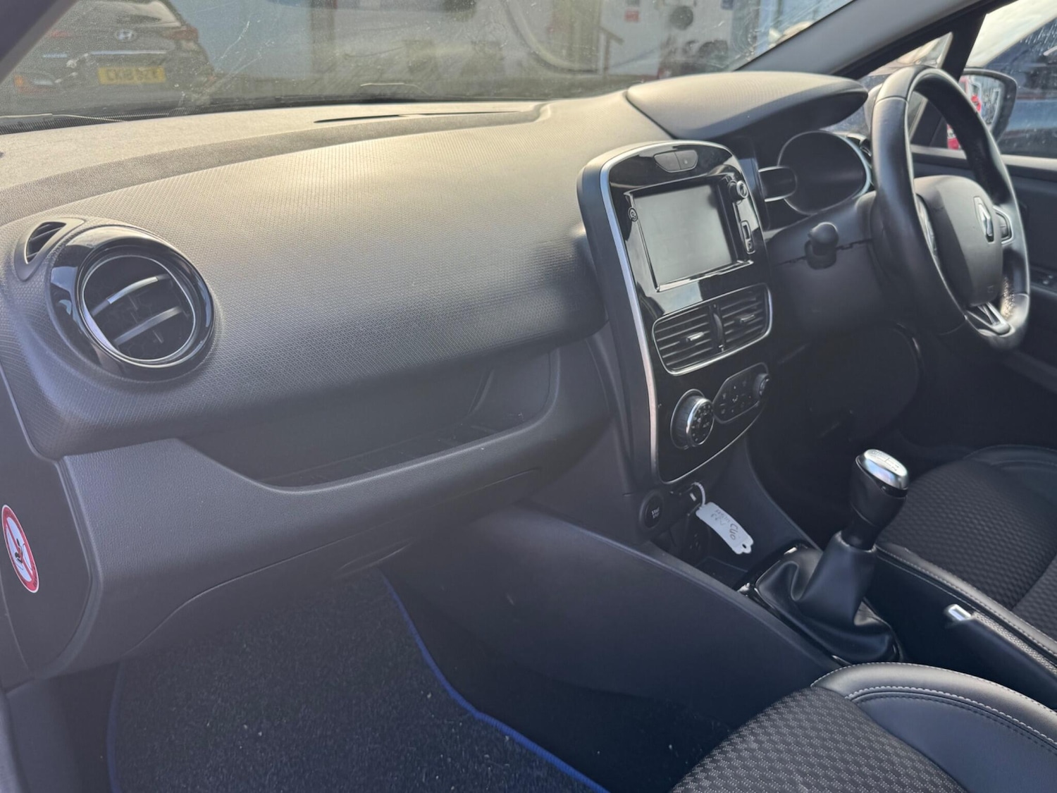 Used Renault Clio 2019 for sale - 78100378: Photo 15