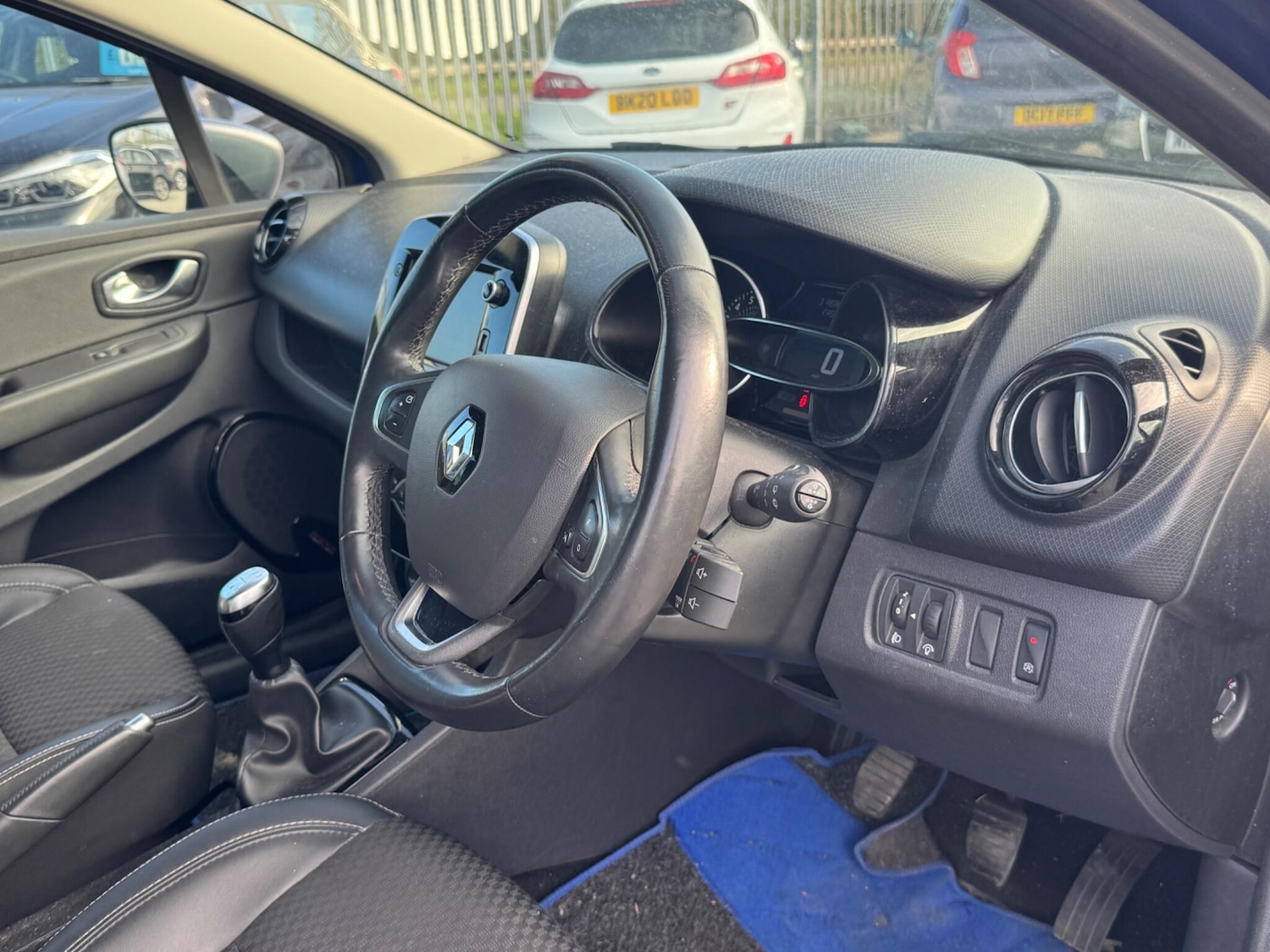 Used Renault Clio 2019 for sale - 78100378: Photo 23