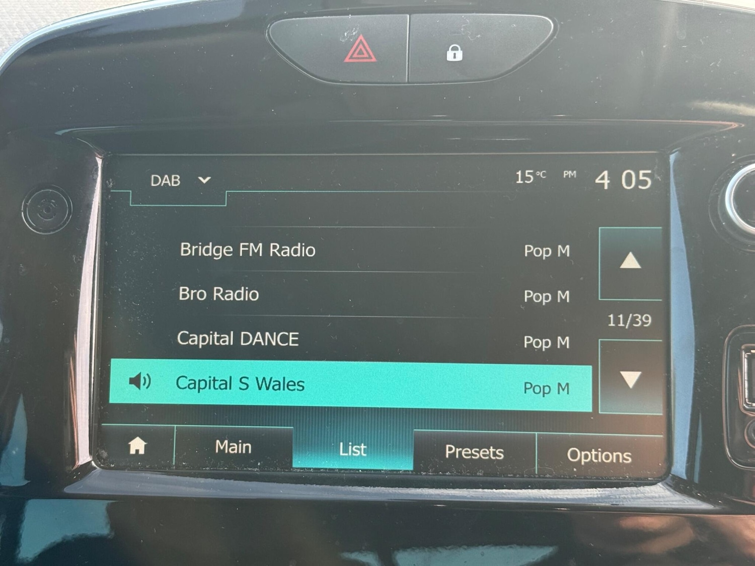 Used Renault Clio 2019 for sale - 78100378: Photo 34