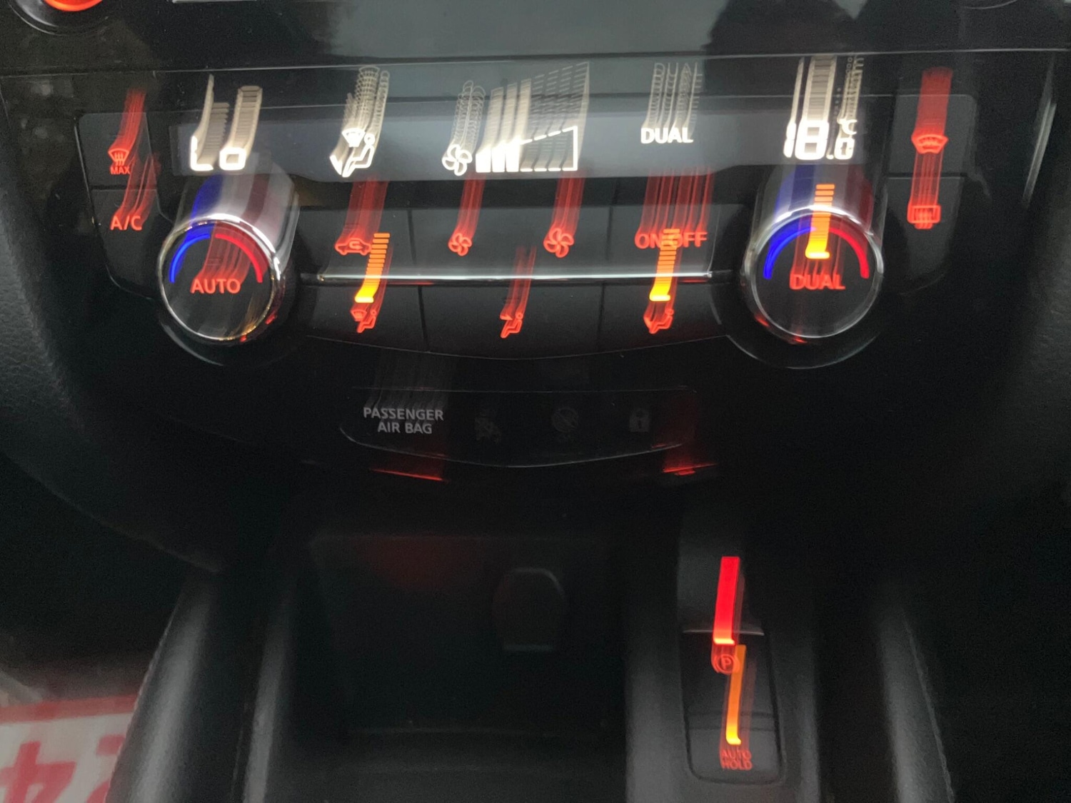 Used Nissan Qashqai 2018 for sale - 76326771: Photo 31