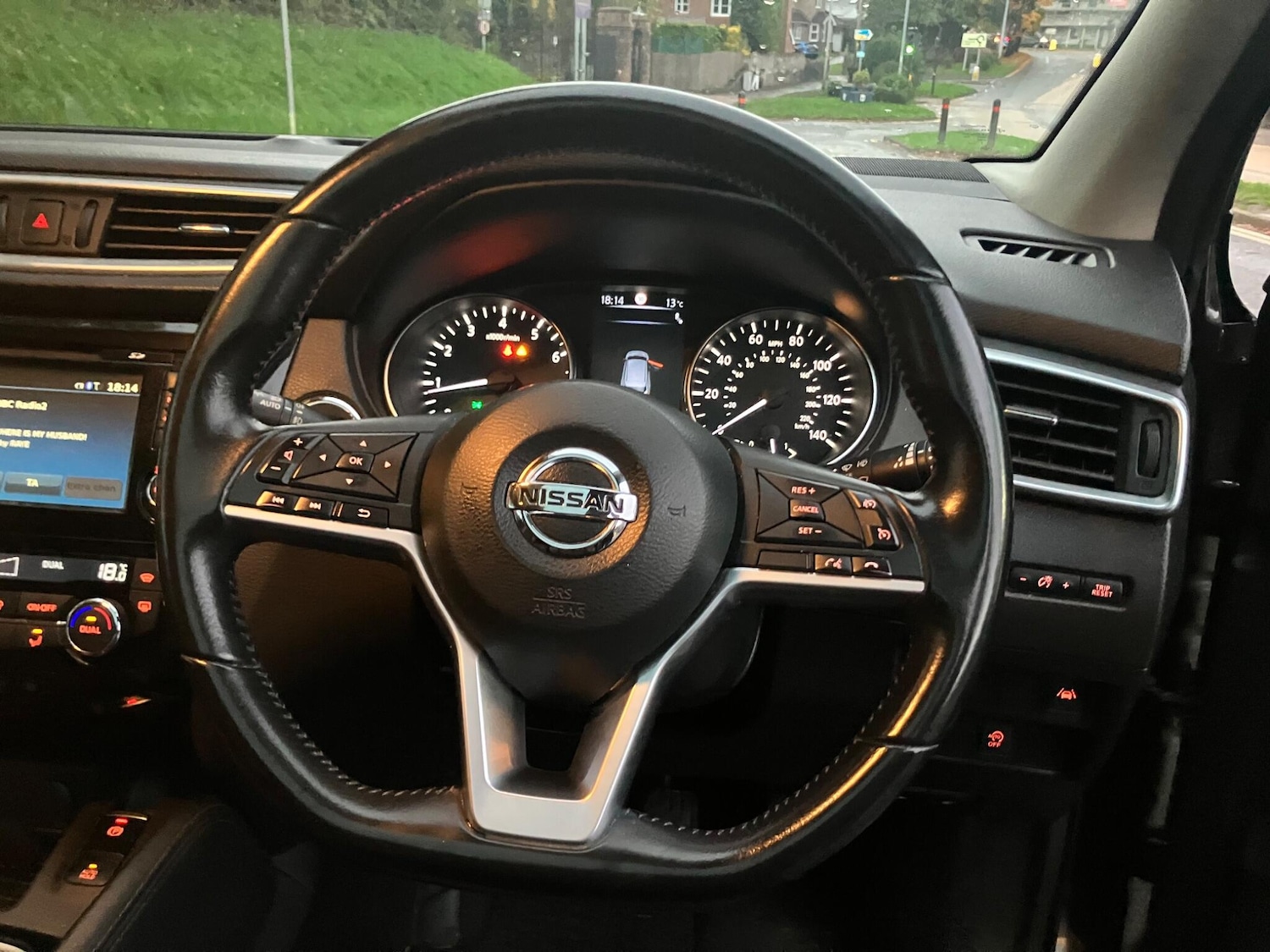 Used Nissan Qashqai 2018 for sale - 76326771: Photo 35