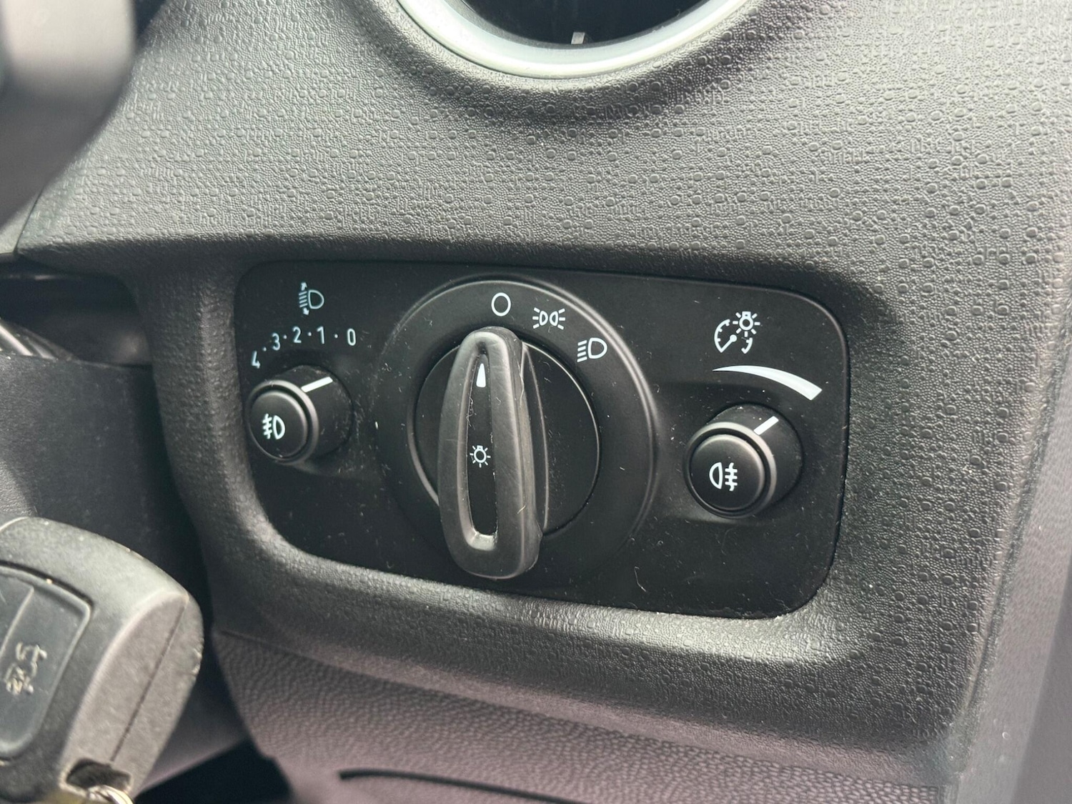 Used Ford Fiesta 2016 for sale - 77278828: Photo 27