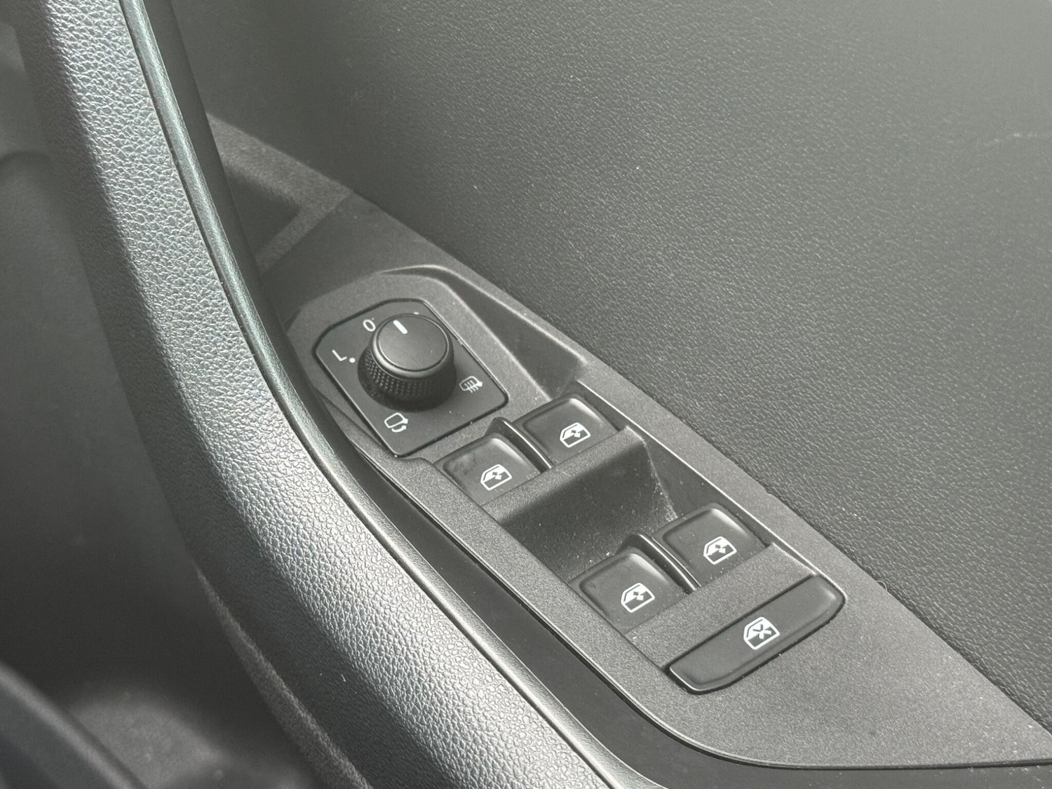 Used Skoda Karoq 2019 for sale - 76423028: Photo 34