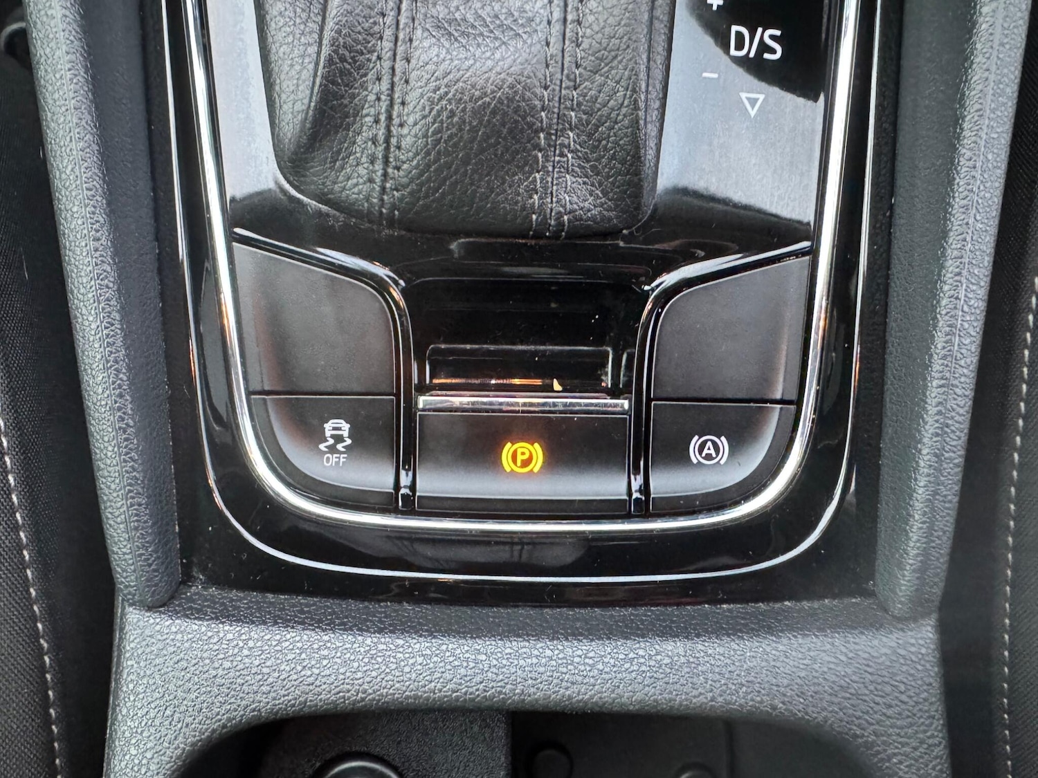 Used Skoda Karoq 2019 for sale - 76423028: Photo 40