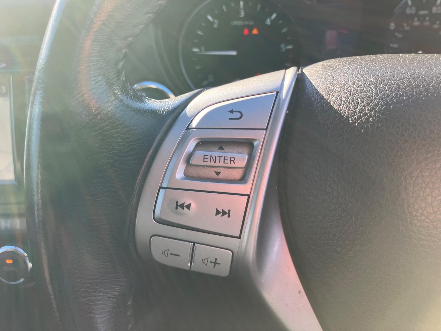 Used Nissan X-Trail 2016 for sale - 76659109: Photo 50