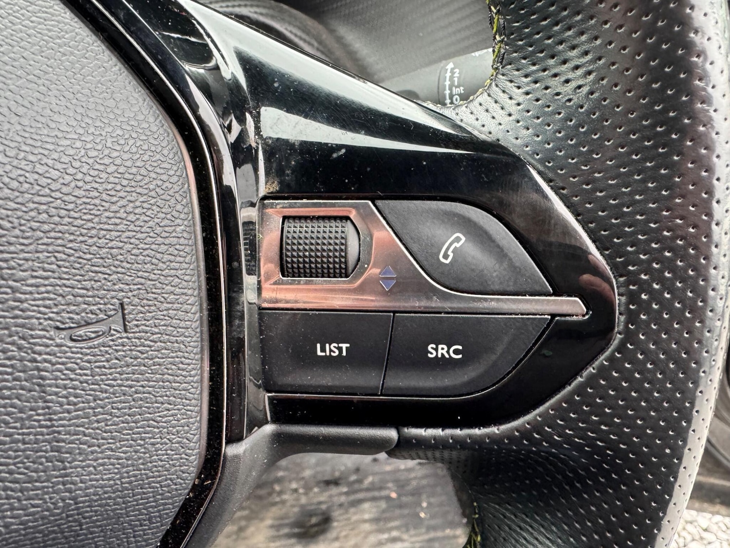 Used Peugeot 2008 for sale - 77824502: Photo 29