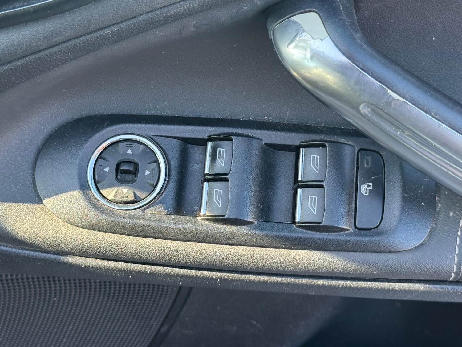 Used Ford Galaxy for sale - 77957399: Photo 24