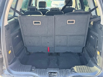 Used Ford Galaxy 2014 for sale - 77957399: Photo