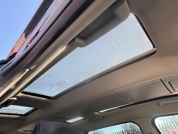 Used Ford Galaxy 2014 for sale - 77957399: Photo