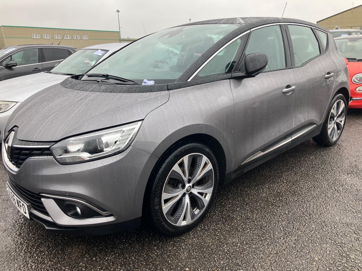 Used Renault Scenic 2016 for sale - 77279418: Photo 1