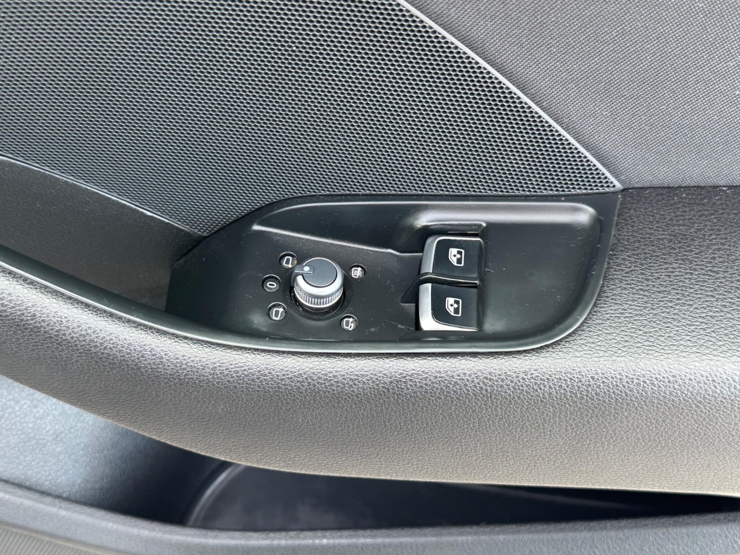 Used Audi A3 2016 for sale - 78063017: Photo 28