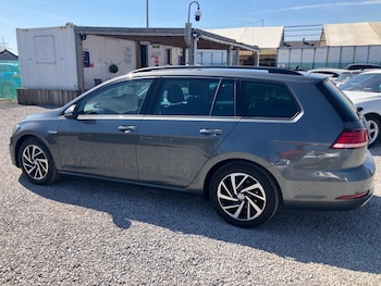Used Volkswagen Golf 2019 for sale - 79412995: Photo