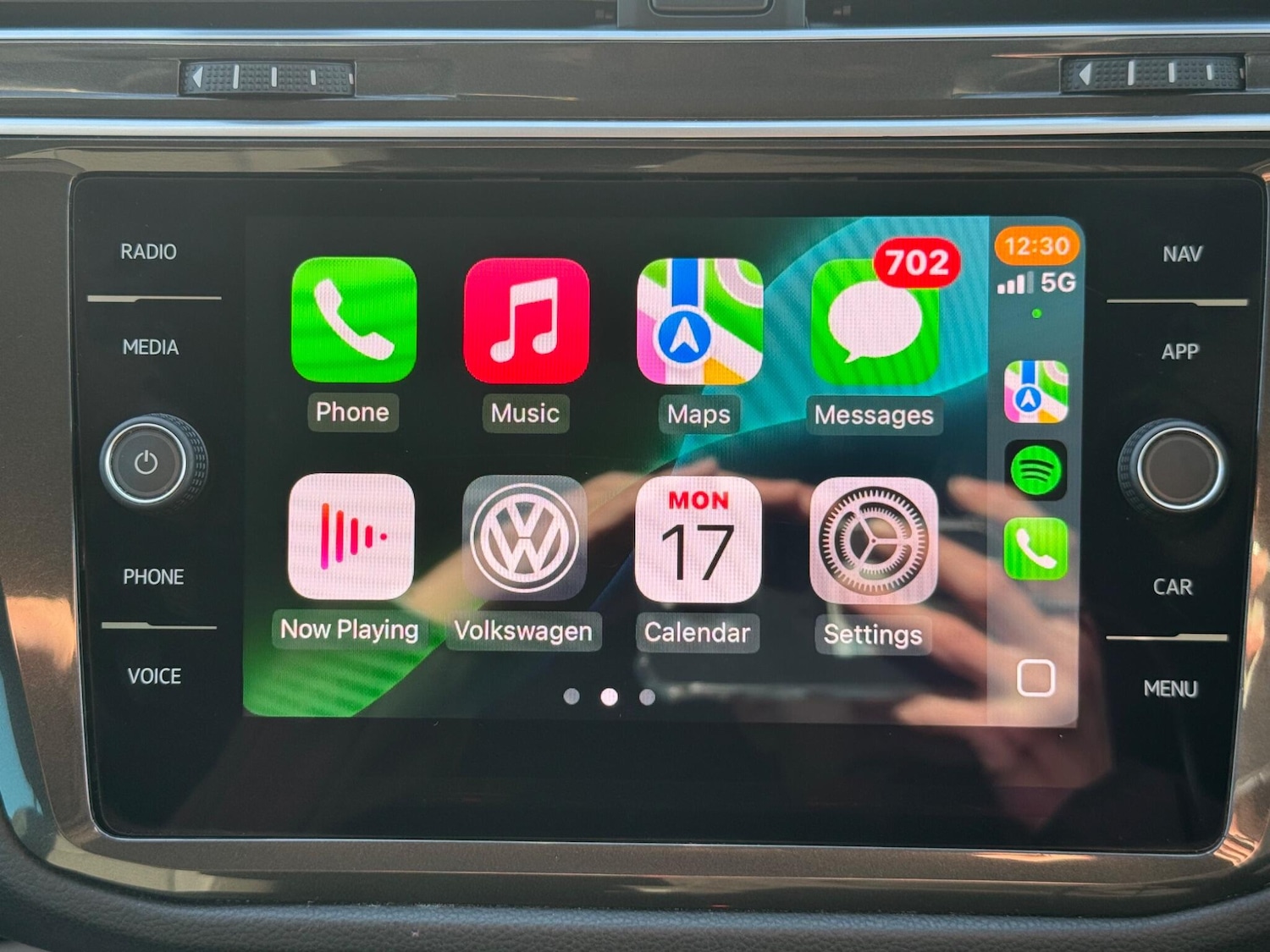 Used Volkswagen Tiguan 2017 for sale - 76657329: Photo 2