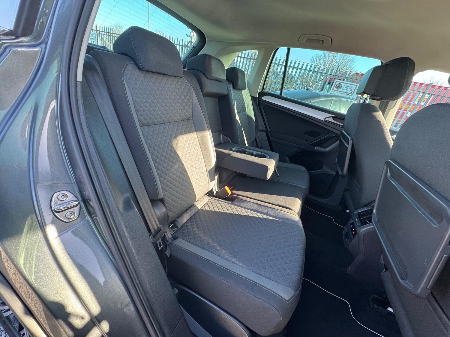 Used Volkswagen Tiguan 2017 for sale - 76657329: Photo 22