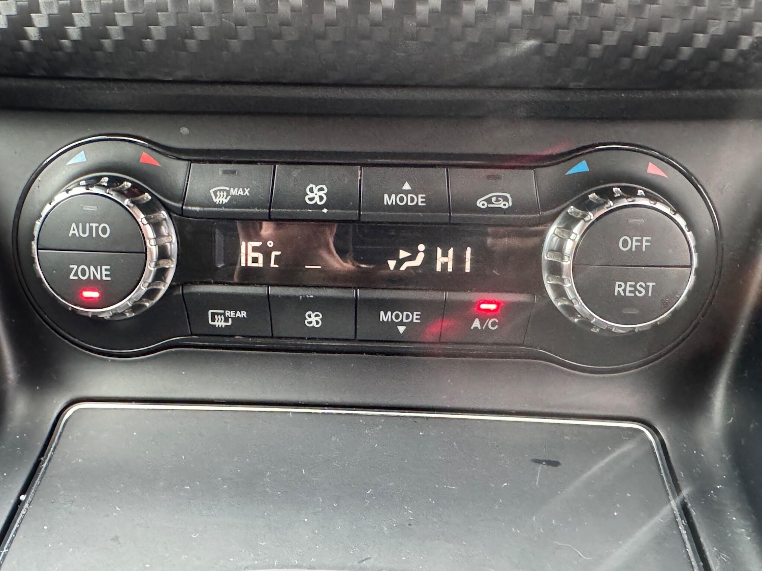 Used Mercedes-Benz A-Class 2017 for sale - 76295505: Photo 27