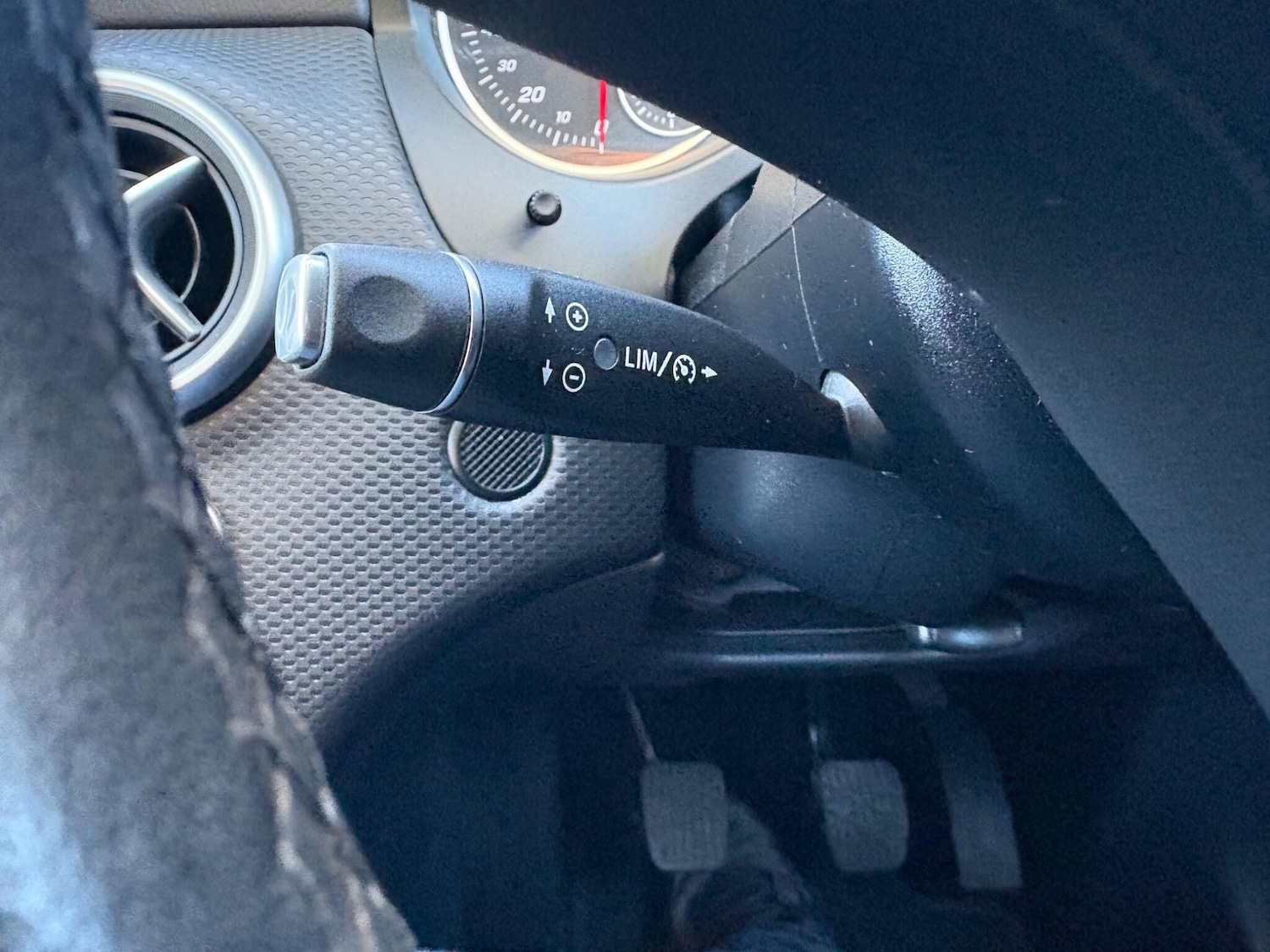 Used Mercedes-Benz A-Class 2017 for sale - 76646112: Photo 32