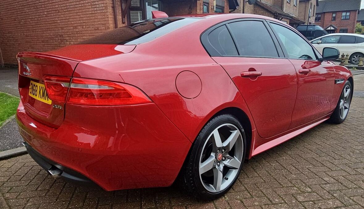 Used Jaguar XE 2018 for sale - 76596965: Photo 5