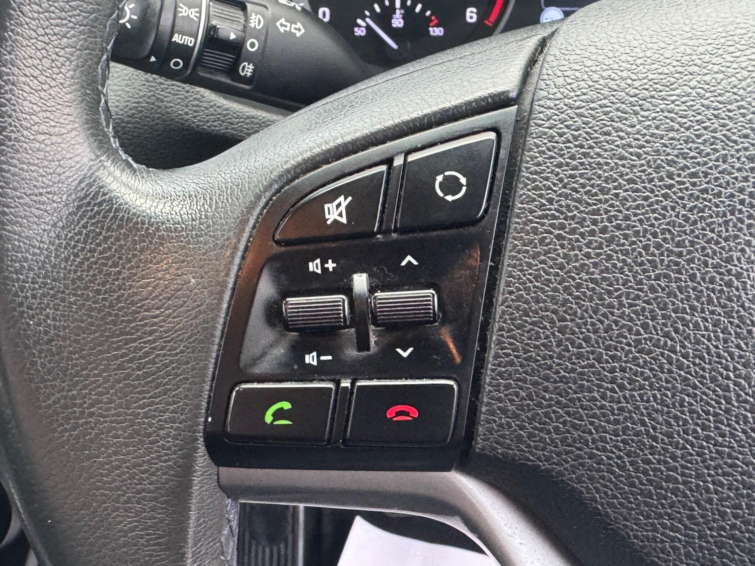 Used Hyundai TUCSON 2017 for sale - 77279387: Photo 32