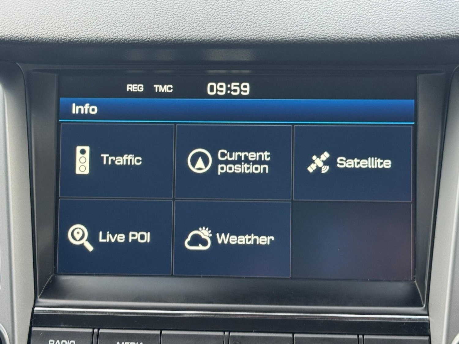 Used Hyundai TUCSON 2017 for sale - 77279387: Photo 39