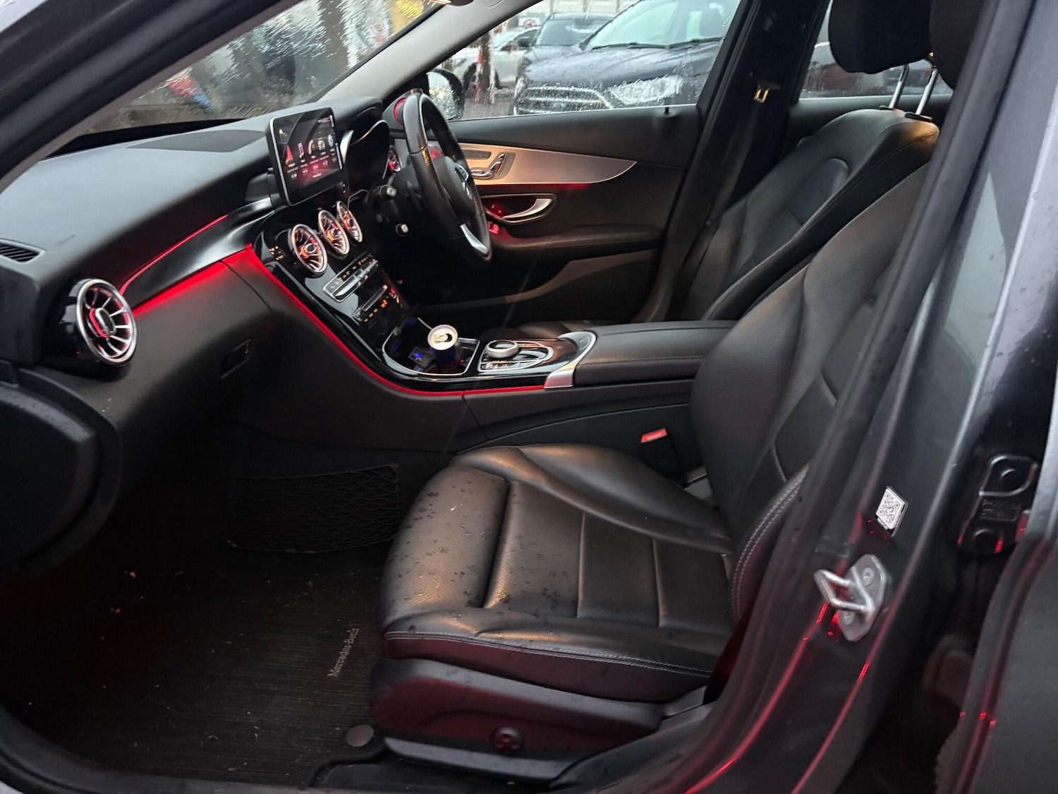 Used Mercedes-Benz C Class 2018 for sale - 77143192: Photo 17