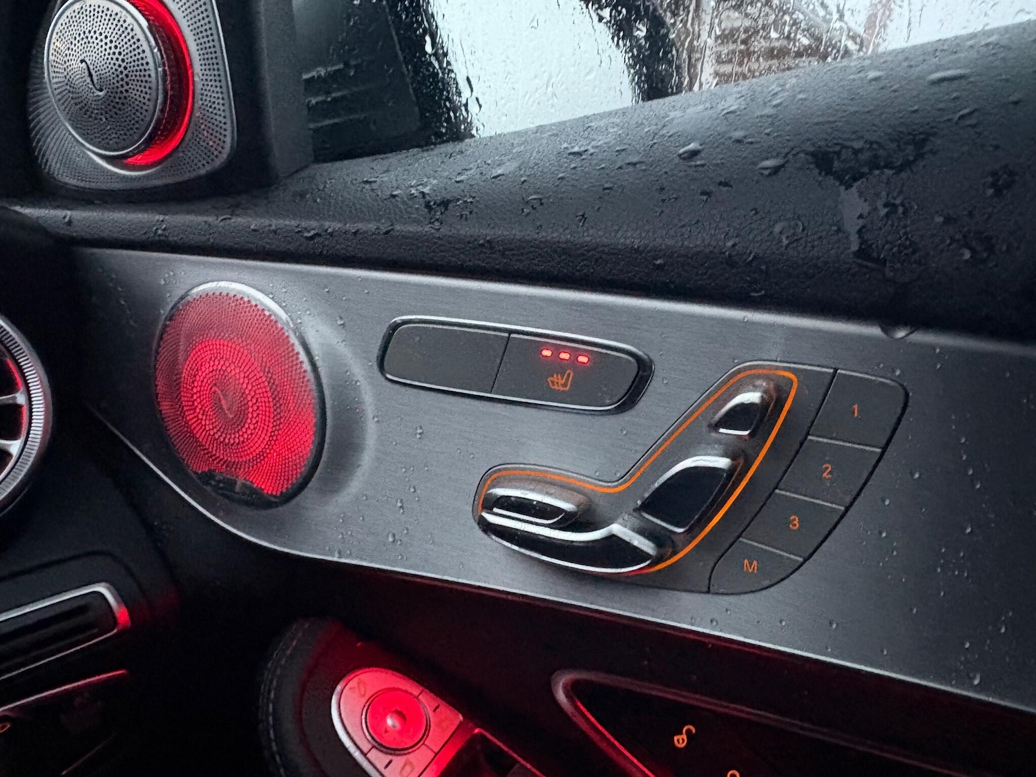 Used Mercedes-Benz C Class 2018 for sale - 77143192: Photo 25